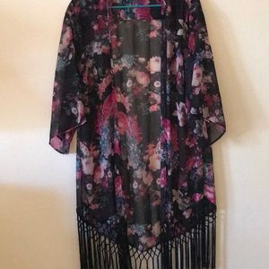 Floral kimono with tassels on bottom